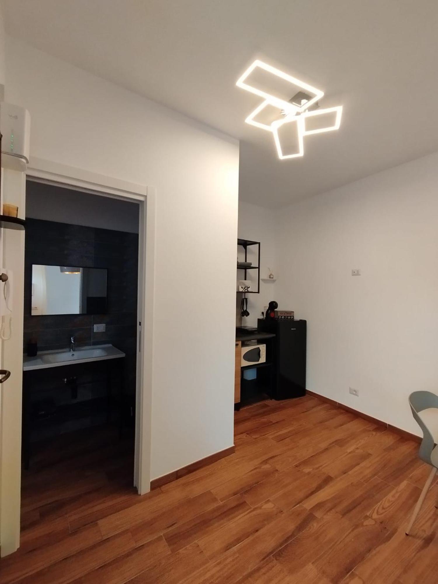 Ravanas 33 Bari Kültér fotó