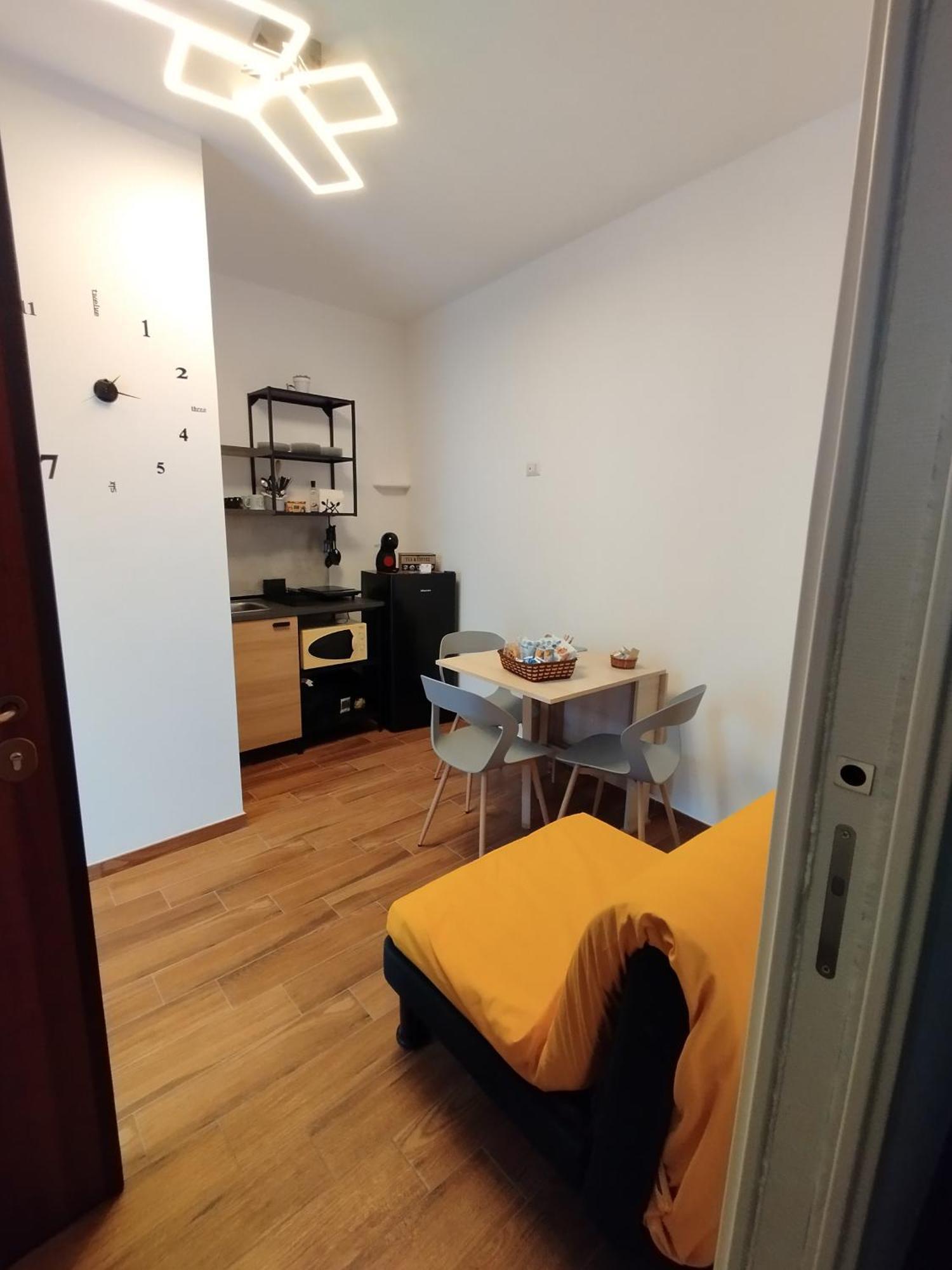 Ravanas 33 Bari Kültér fotó